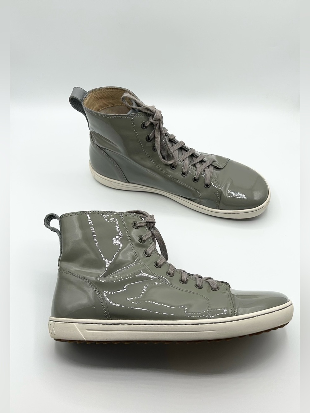 Birkenstock Grey Patent Leather Sneakers Women’s Size 9